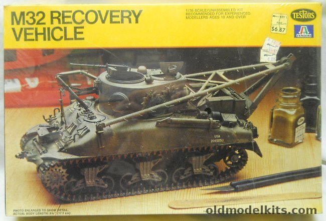 Testors 1/35 M32 Recovery Vehicle - TRV Tank  (M4 Sherman Chassis), 806 plastic model kit